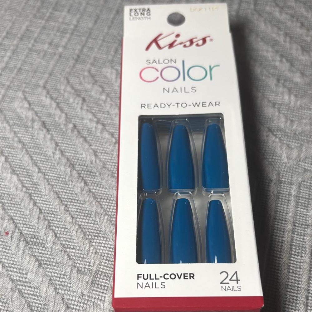 Kiss Salon Color Vibrant Blue Nails